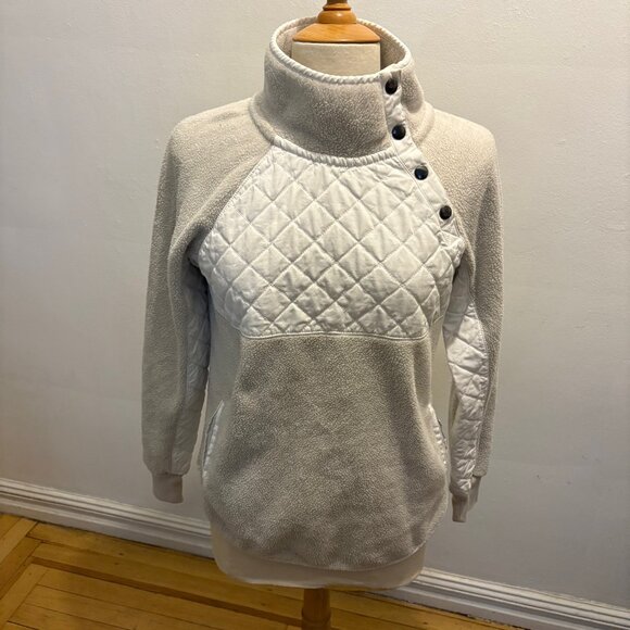 Abercrombie & Fitch asymmetrical snap up sherpa top with quilting in lt grey - Picture 1 of 8